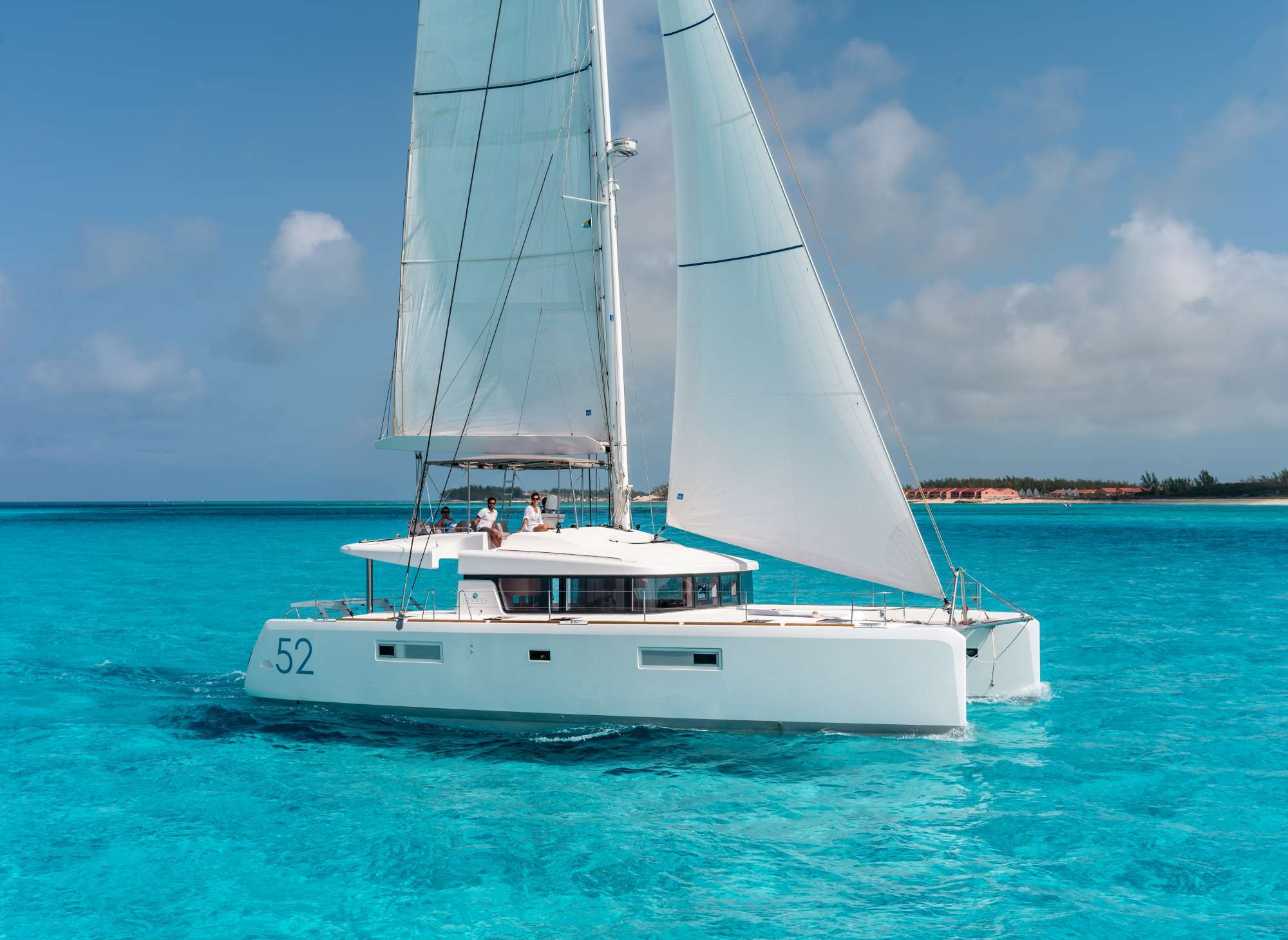 Lagoon 52